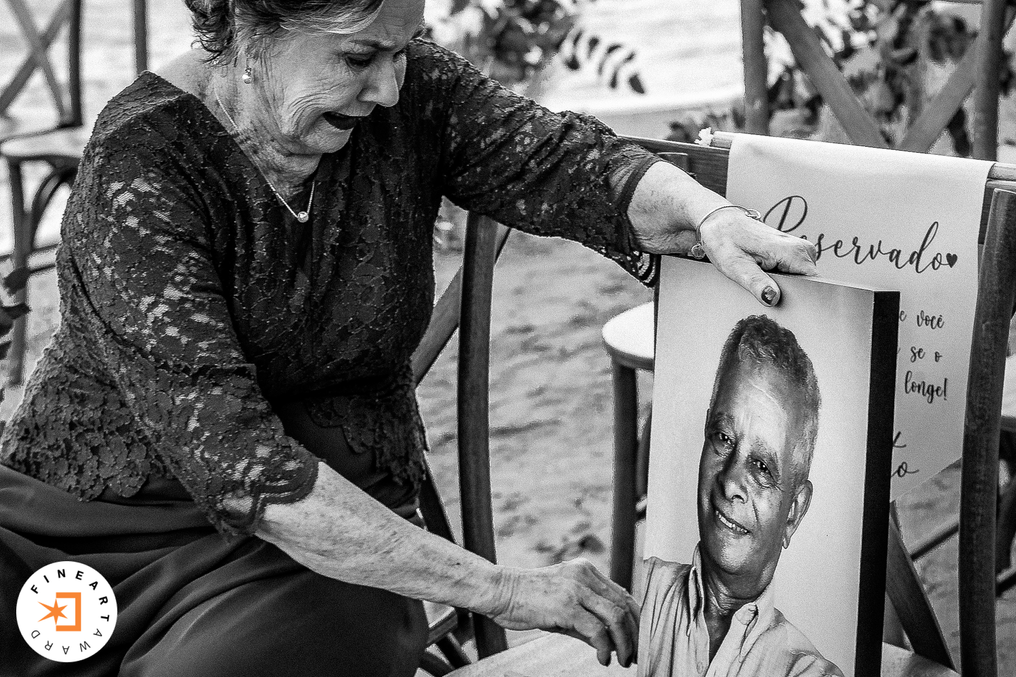 Foto por {{ $image->photographer_username }}