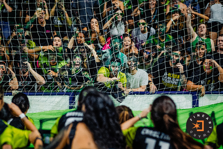 Foto por {{ $image->photographer_username }}