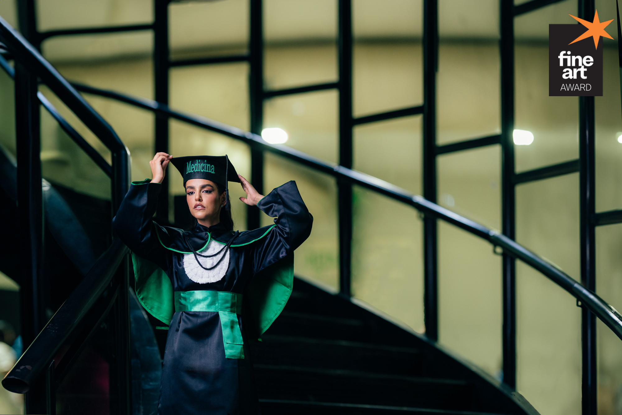 Foto por {{ $image->photographer_username }}