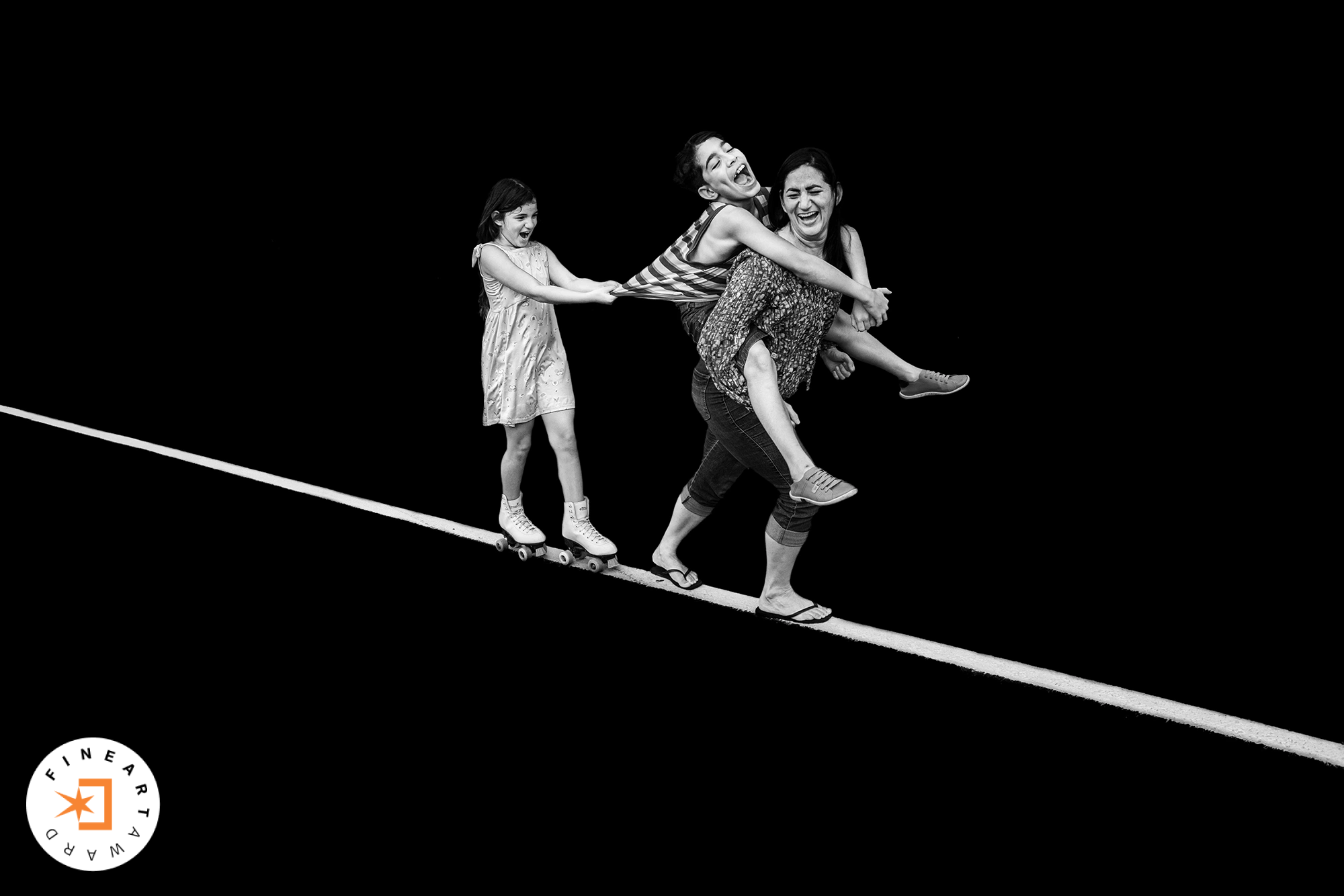 Foto por {{ $entry->photographer_username }}