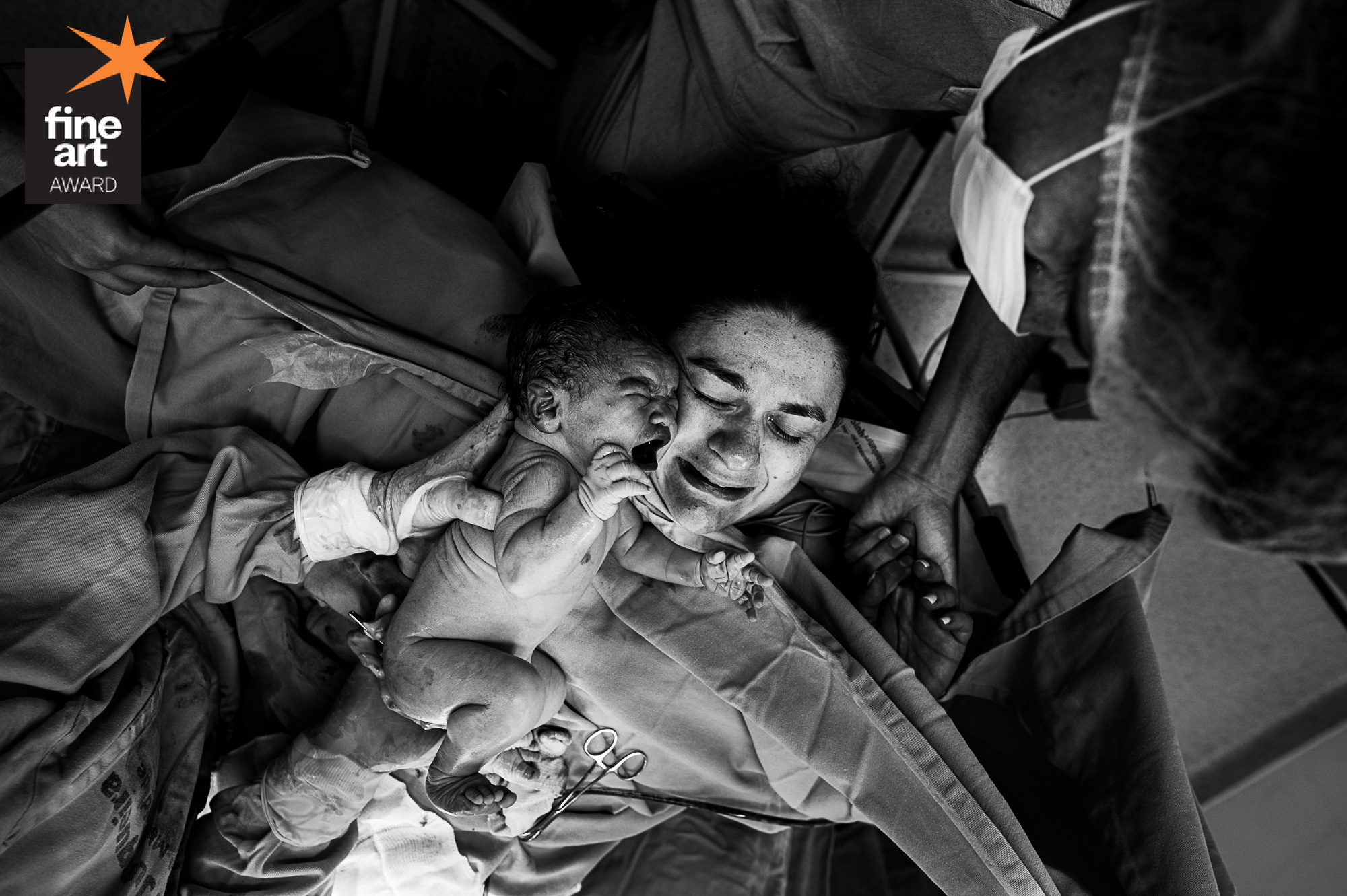 Foto por {{ $entry->photographer_username }}