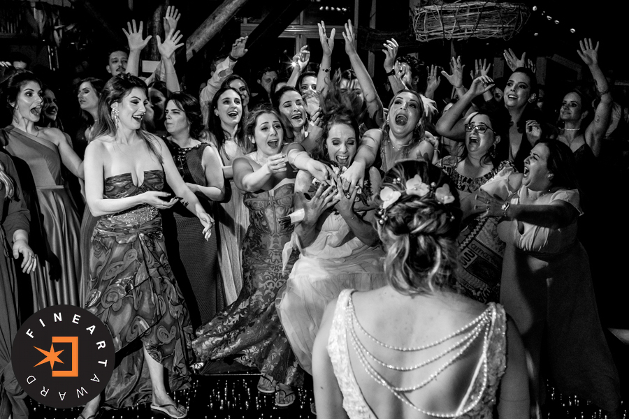 Foto por {{ $image->photographer_username }}