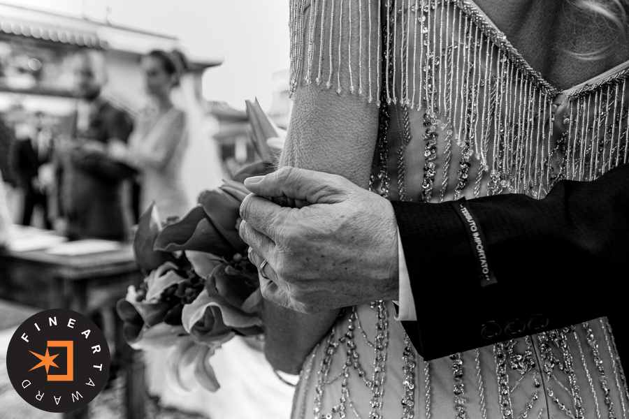 Foto por {{ $image->photographer_username }}