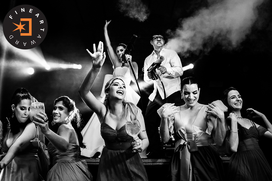 Foto por {{ $image->photographer_username }}