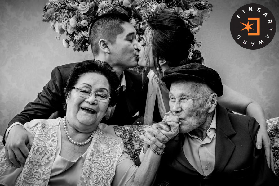 Foto por {{ $image->photographer_username }}