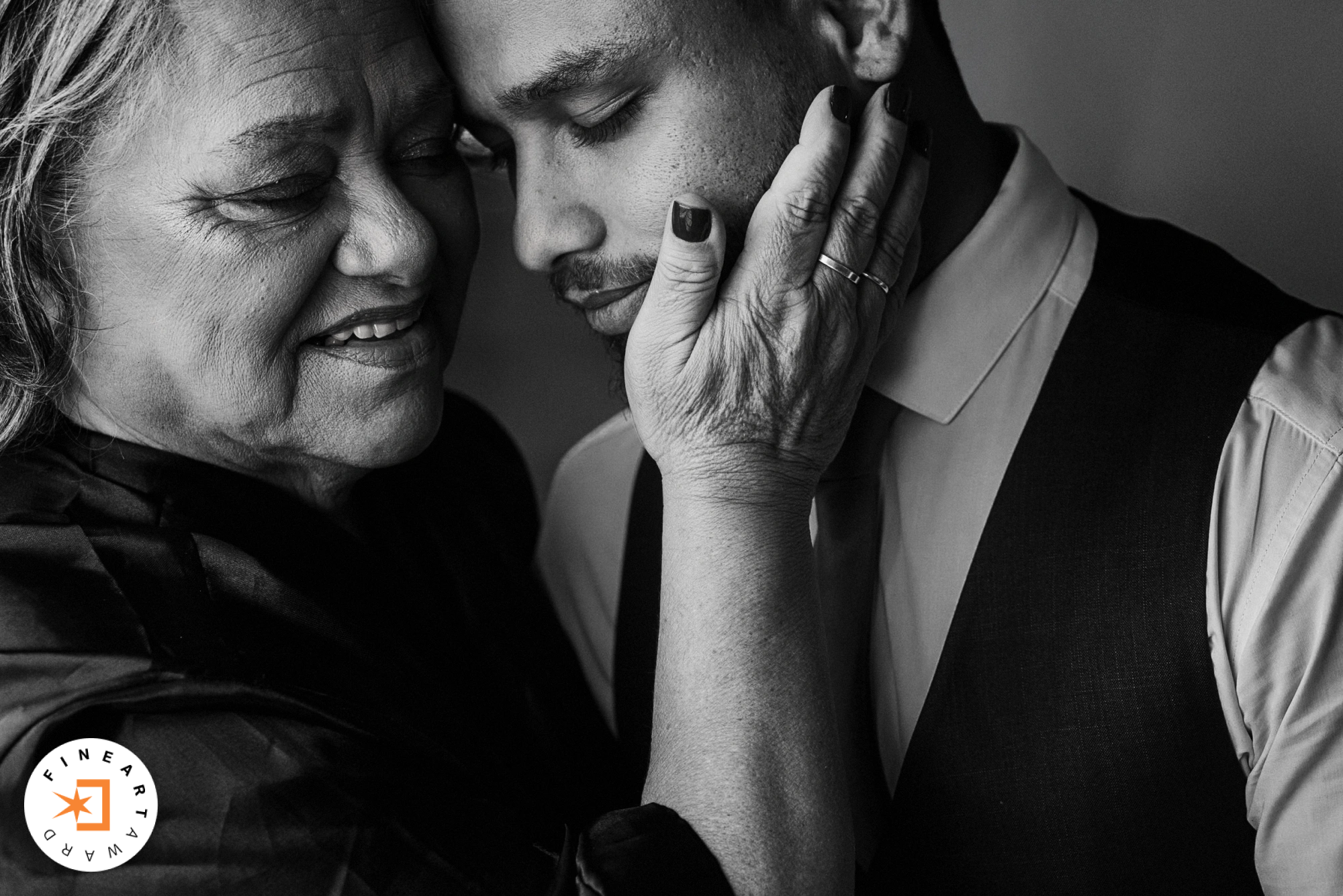 Foto por {{ $image->photographer_username }}