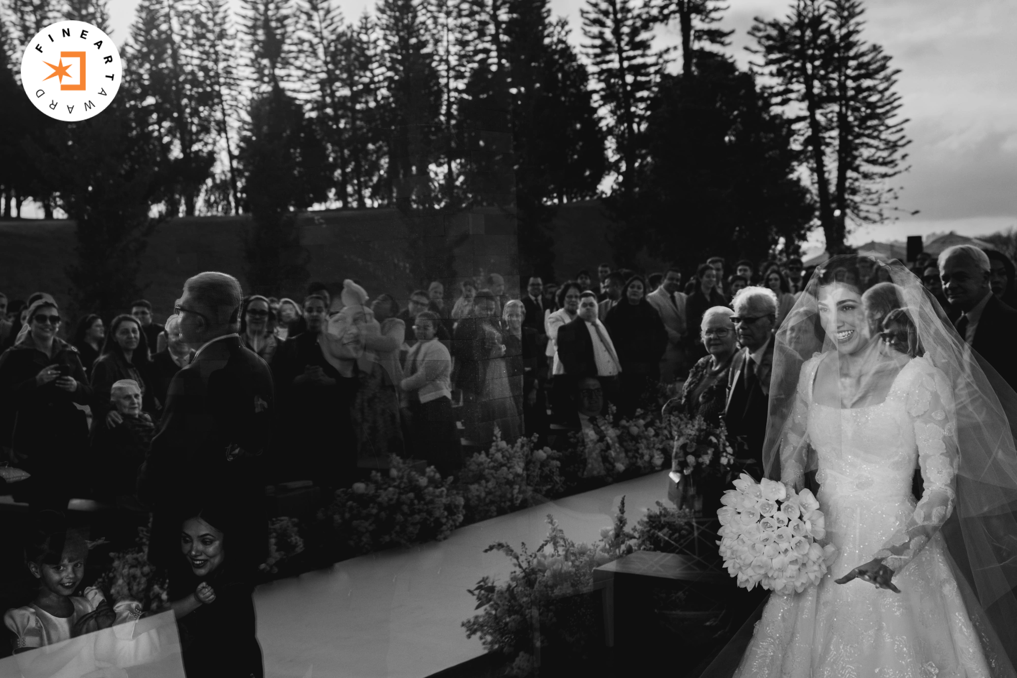 Foto por {{ $image->photographer_username }}